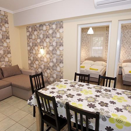 Zoli Apartmanok-Timi Koelcsey 34-36 Hajdúszoboszló Eksteriør billede